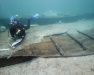 Un plongeur procède à l'étude de l'épave, à Zambratija, en Croatie.